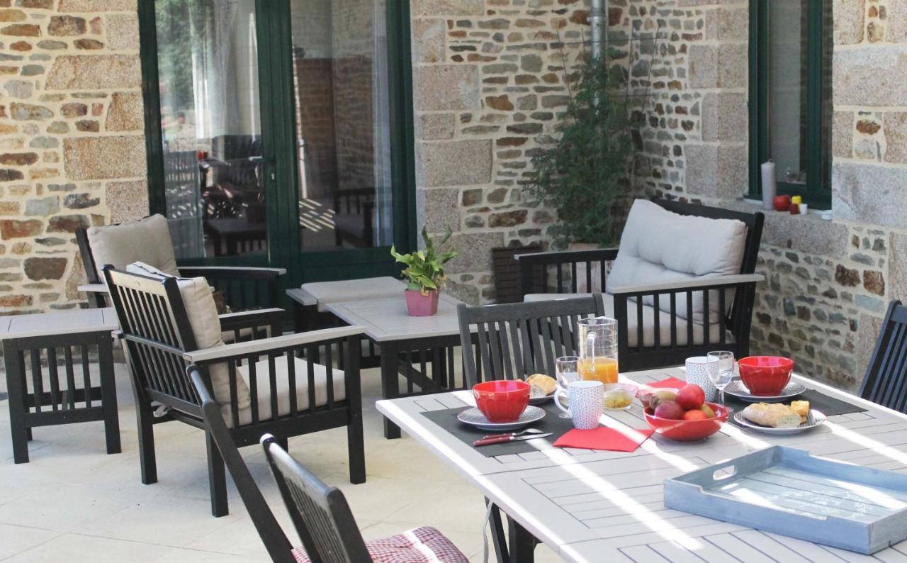 Domaine Du Jardin " Chambres D'Hotes " Saint-Jean-de-la-Haize Dış mekan fotoğraf
